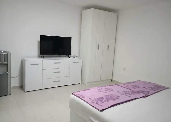 Apartments Merin